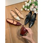 Petite women's shoes with 9cm inner height increase, early spring 2026 pointed toe straight buckle Mary Jane flats, gentle style shallow cut - Image 2