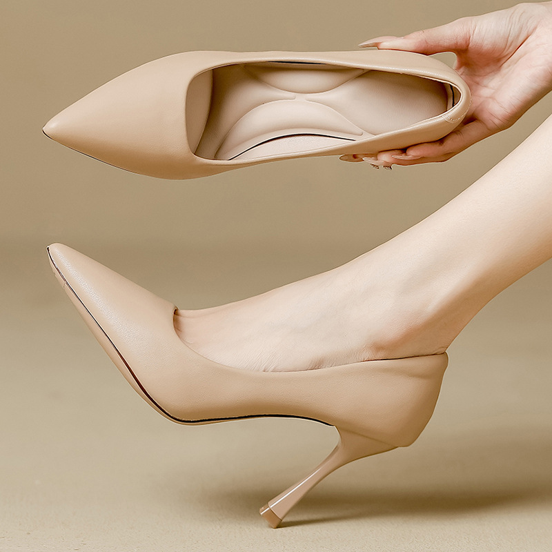 O1CN013aX90A1UGvh5YSmgS_2211608342491-0-cib.jpg Stepping on feeling single shoes French nude high heels women's stiletto temperament goddess Fan Qiudon's new soft-soled single shoes high heels - Image 1