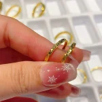 Plain circle crushed ice ice couple ring ins niche design, high fashion versatility, color non-fading ring ring for men and women - Image 4