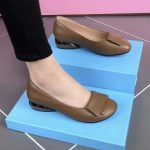 Round toe pumps, flat heels, soft heels, women's spring and autumn shoes, soft soles, mom shoes, women's flat shoes, fashion single shoes, casual shoes - Image 3