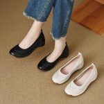 Retro light luxury thick-soled lazy muffin shoes Jurchen soft leather round toe slippers 2026 autumn casual high-heeled leather shoes - Image 4