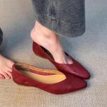 Sheepskin version ~ commuter flats, women's versatile, simple retro single shoes, one foot slipper, pointed toe shallow, wear professional shoes