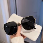 High-definition polarizer, new sunglasses, women's big face, slimming sunglasses, UV protection, high-end sense, can be matched with myopia glasses - Image 2