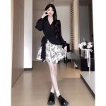 Autumn clothes: new Chinese style, ink and flower stitching, long-sleeved dress, slim design, waist long skirt - Image 4