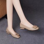 Mom's flat flats, women's soft leather shoes, round toe spring/summer 2026 summer soft-soled women's shoes, new model for bean ladle shoes - Image 4