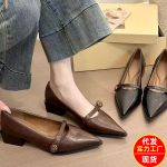 Versatile fashion retro pumps women's camellia buckle thick heel single shoes pointed toe temperament Mary Jane shoes