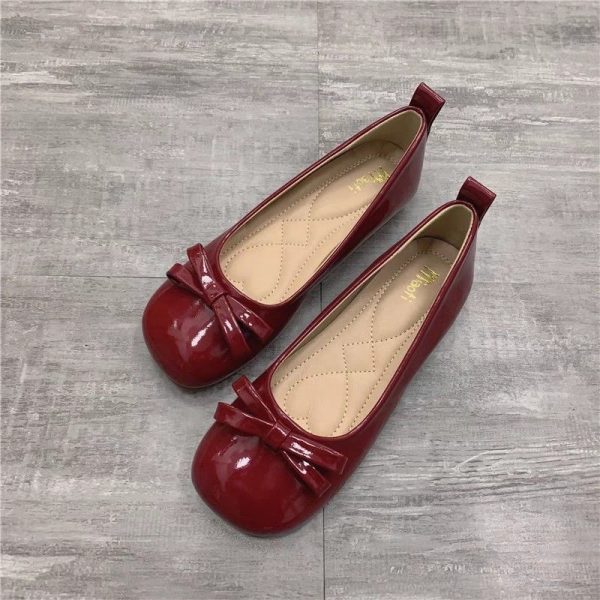 French bow with skirt, solid color outerwear loafers, 2025 summer new vintage shallow flat flats for women