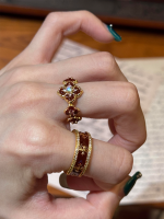 Vintage burgundy sparkling rhinestone four-leaf flower ring for women, light luxury niche design, high-end brightening pony index finger ring - Image 4