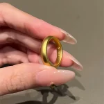 Ancient loach back ring, gold simulation gold ring, female high-end ring, plain circle niche high-end ring